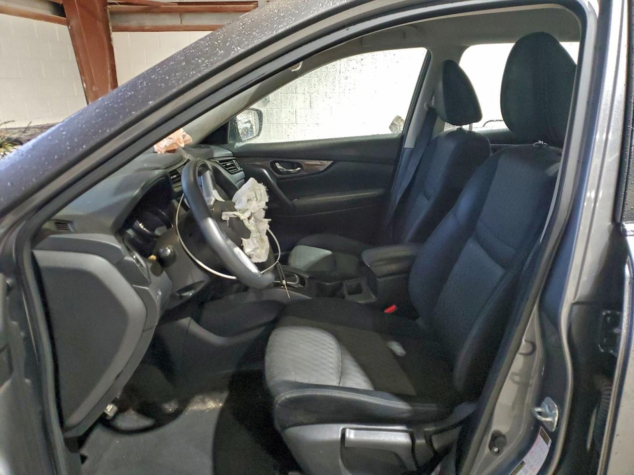 2017 Nissan Rogue S VIN: JN8AT2MV1HW251152 Lot: 93883365