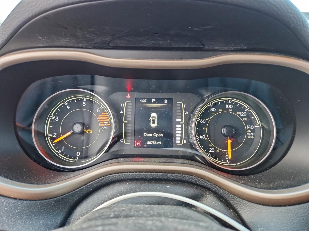 2016 Jeep Cherokee Latitude VIN: 1C4PJLCB8GW290974 Lot: 92191755