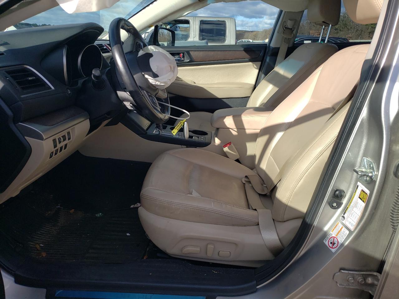 2017 Subaru Outback 2.5I Limited VIN: 4S4BSAKC7H3435829 Lot: 92688745