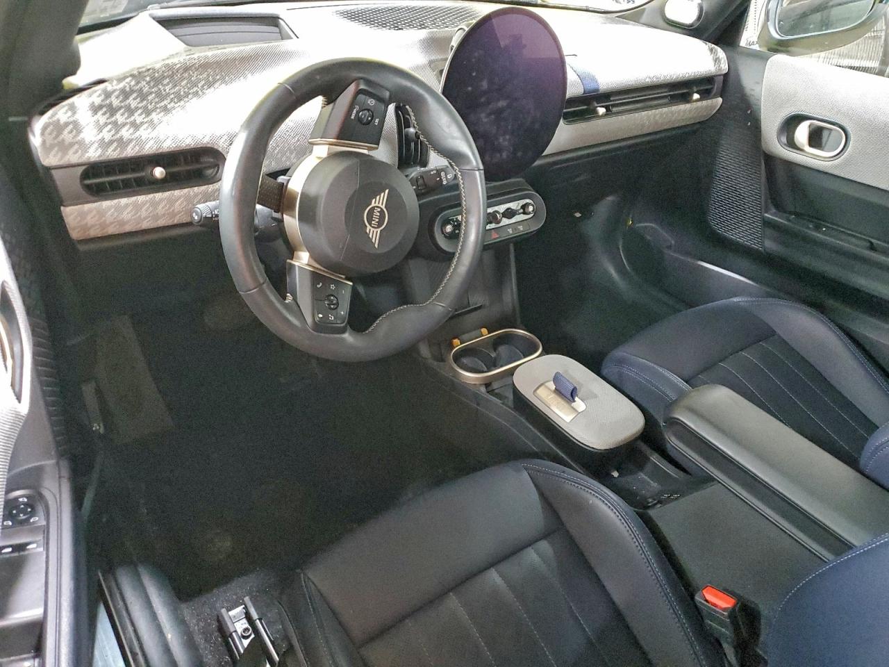 2025 Mini Cooper S VIN: WMW23GD09S2W12446 Lot: 93957775