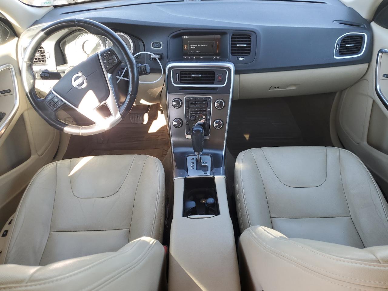 2012 Volvo S60 T5 VIN: YV1622FS2C2137145 Lot: 92818355