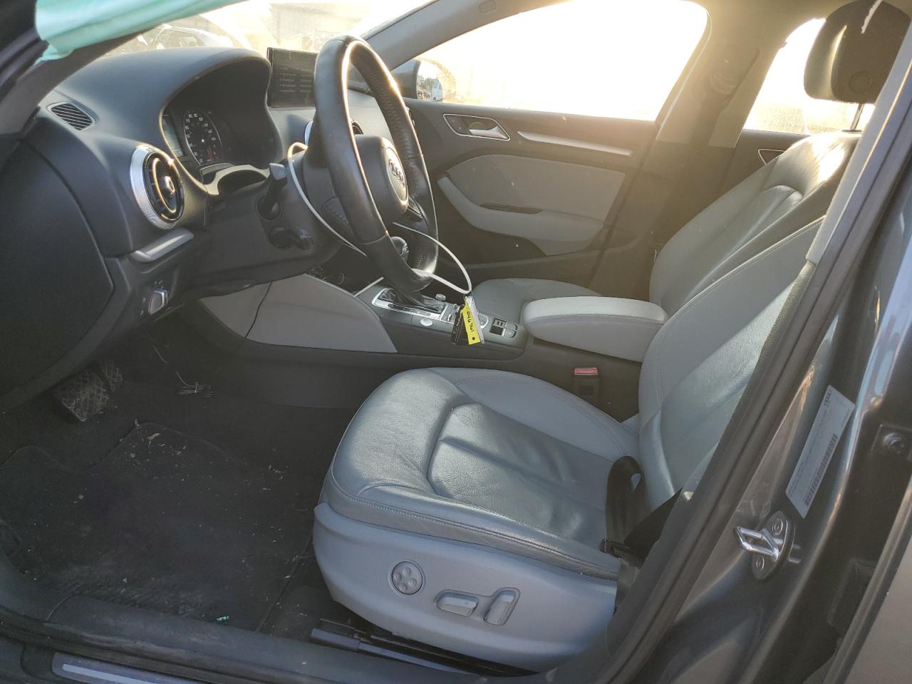 2017 Audi A3 Premium VIN: WAUAUGFF5H1046360 Lot: 92385585