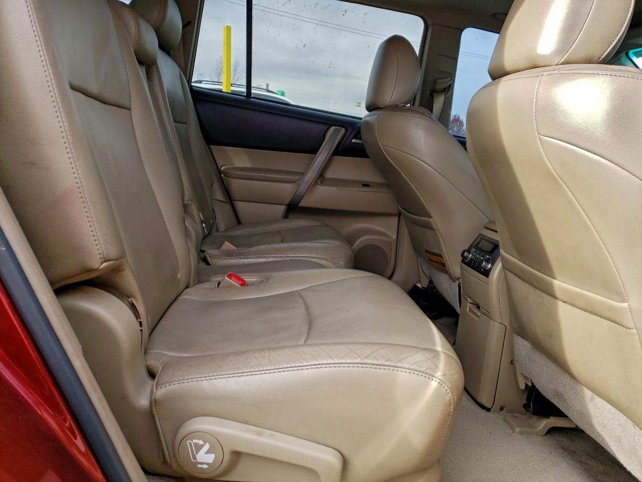 2010 Toyota Highlander Se VIN: 5TDJK3EH0AS019483 Lot: 93908565