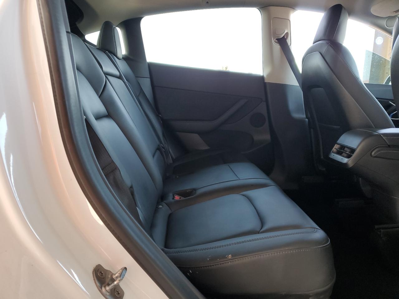 2021 Tesla Model Y VIN: 5YJYGDEEXMF137920 Lot: 89562365