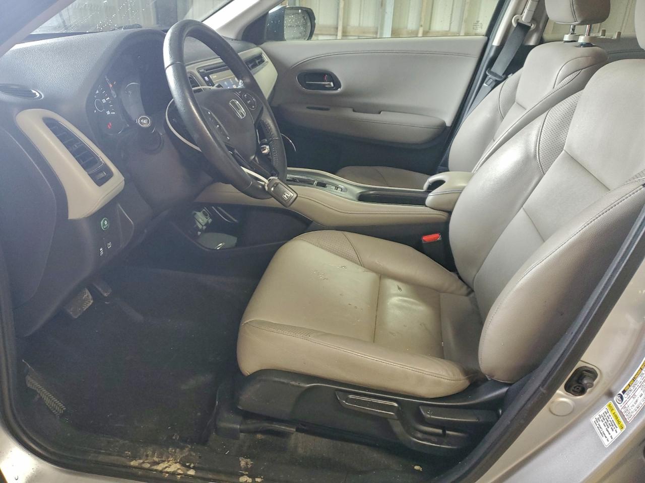 2016 Honda Hr-V Exl VIN: 3CZRU5H77GM745159 Lot: 94053325