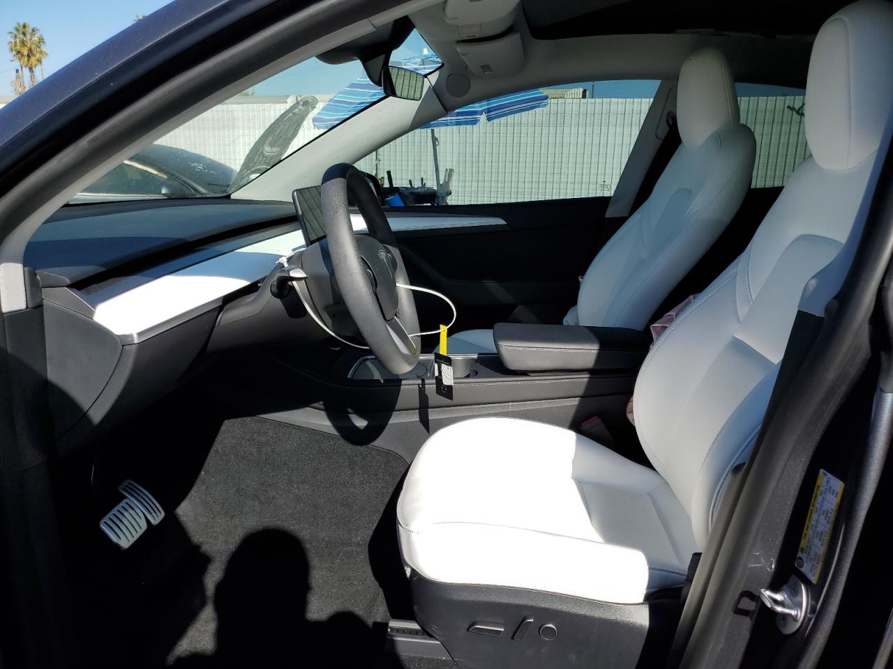 2023 Tesla Model Y VIN: 7SAYGDEF5PF913354 Lot: 91382935