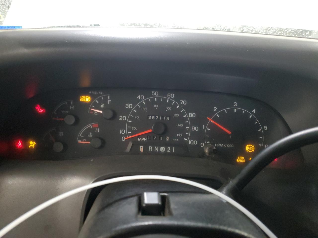 2001 Ford F250 Super Duty VIN: 1FTNF21L91EA04304 Lot: 92467355