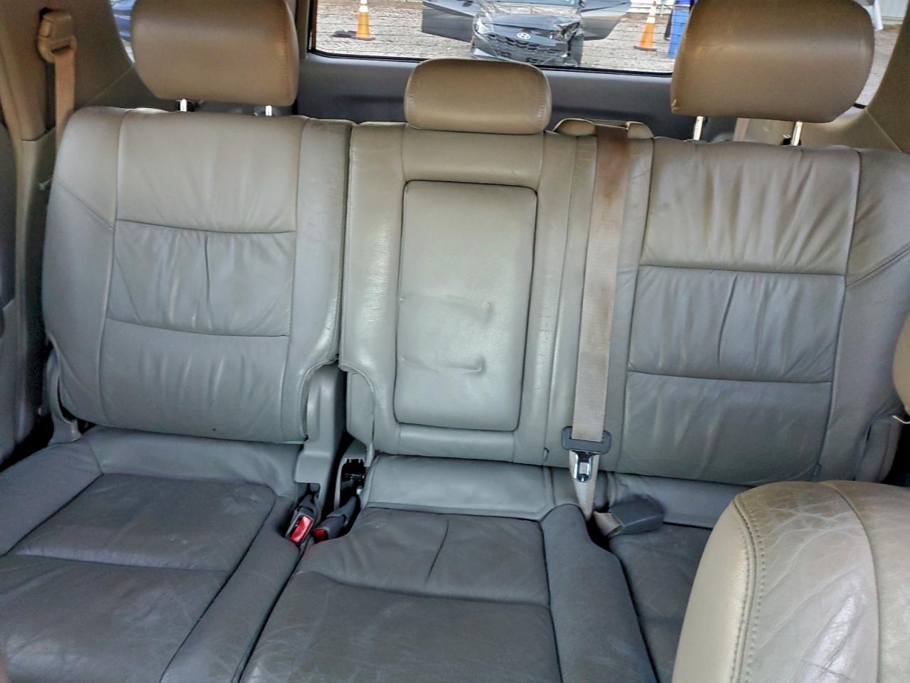 2004 Toyota Sequoia Limited VIN: 5TDZT38A04S224465 Lot: 89809805