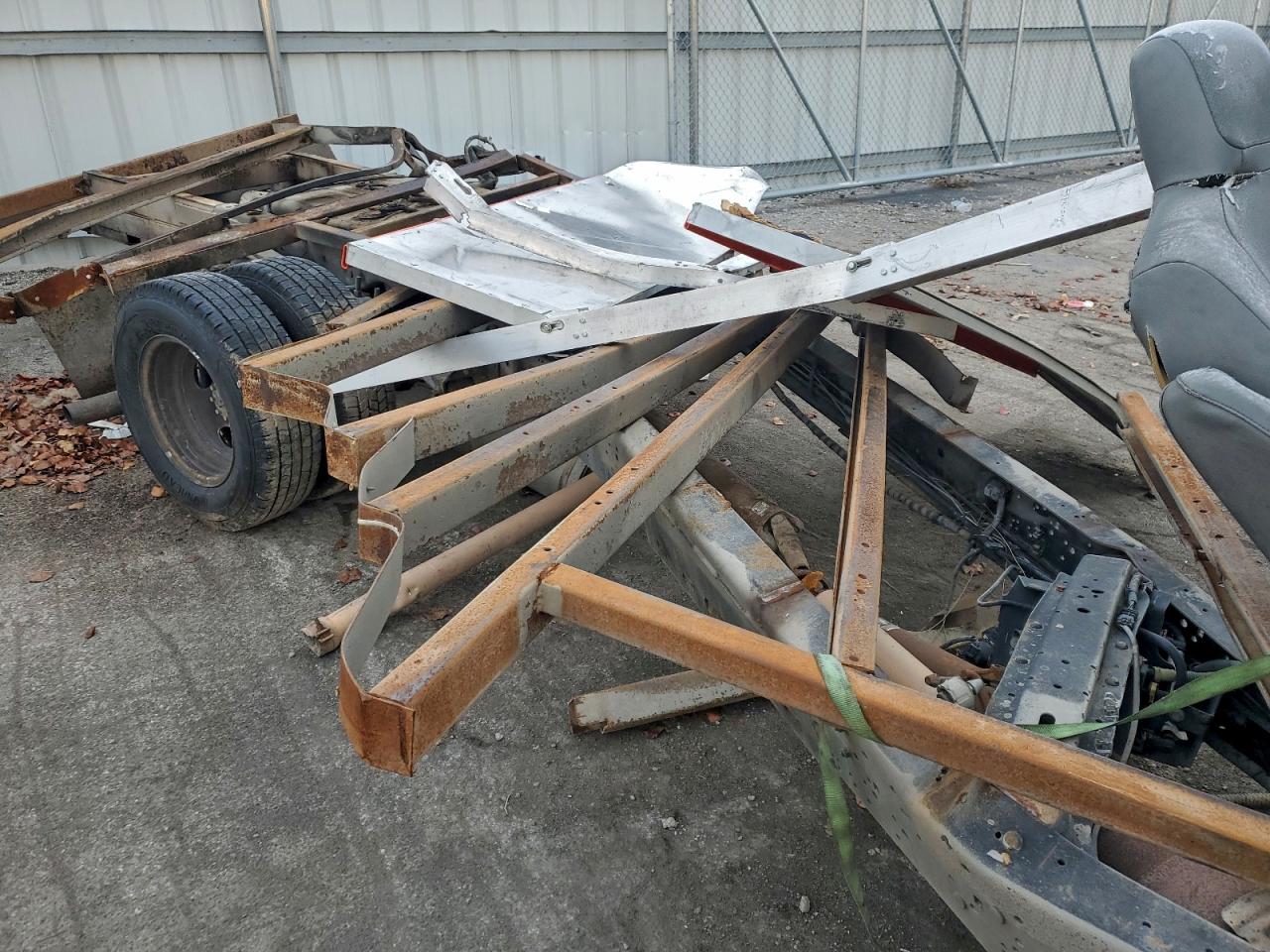 2021 Ford Econoline - Box Truck VIN: 1FDXE4FNXMDC14191 Lot: 92757735