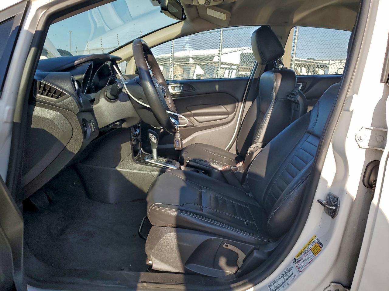 2017 Ford Fiesta Titanium VIN: 3FADP4FJ2HM121146 Lot: 93889555