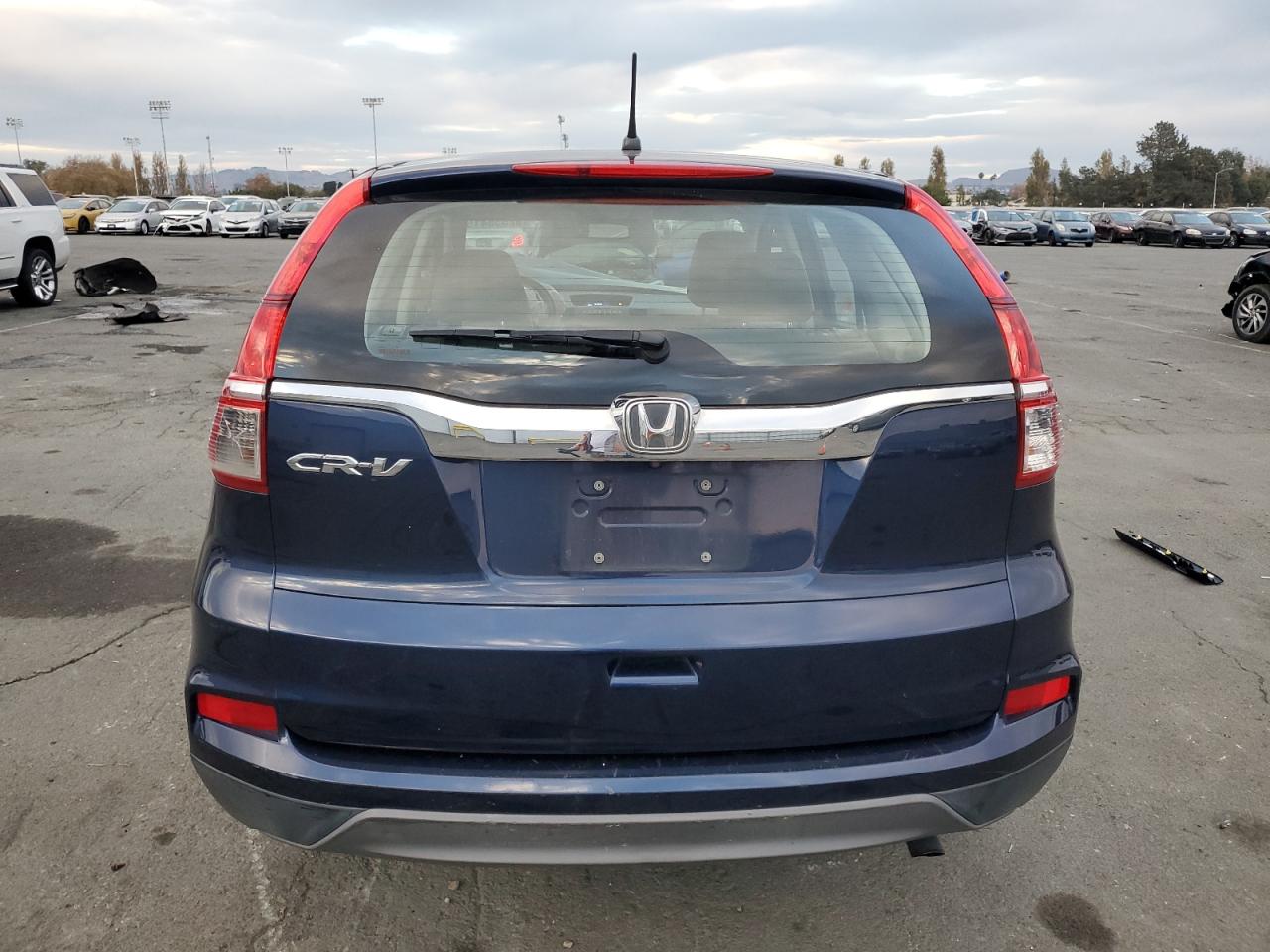 2015 Honda Cr-V Lx VIN: 2HKRM3H36FH554635 Lot: 92535415