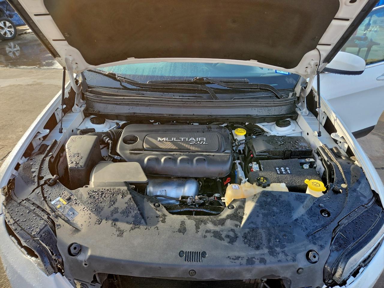 2019 Jeep Cherokee Latitude VIN: 1C4PJLCB8KD114298 Lot: 92751505