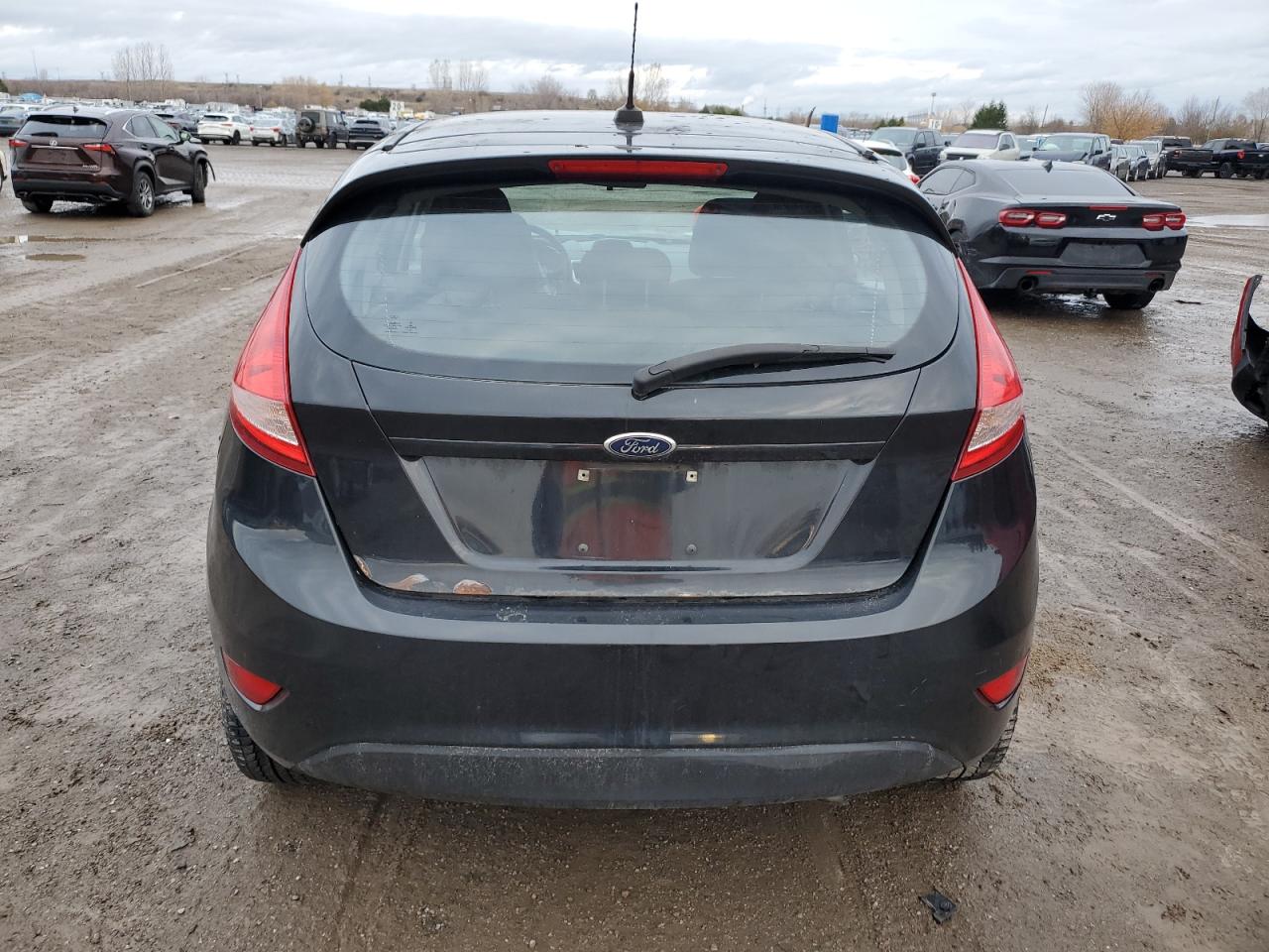 2013 Ford Fiesta Se VIN: 3FADP4EJ3DM211403 Lot: 92215825