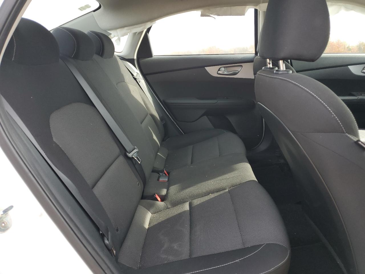 2023 Kia Forte Lx VIN: 3KPF24AD1PE562181 Lot: 91598805