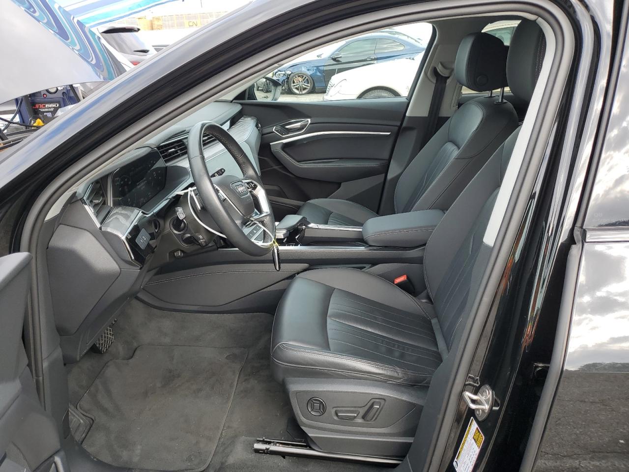 2024 Audi Q8 E-Tron Premium VIN: WA14AAGE6RB011909 Lot: 93734975