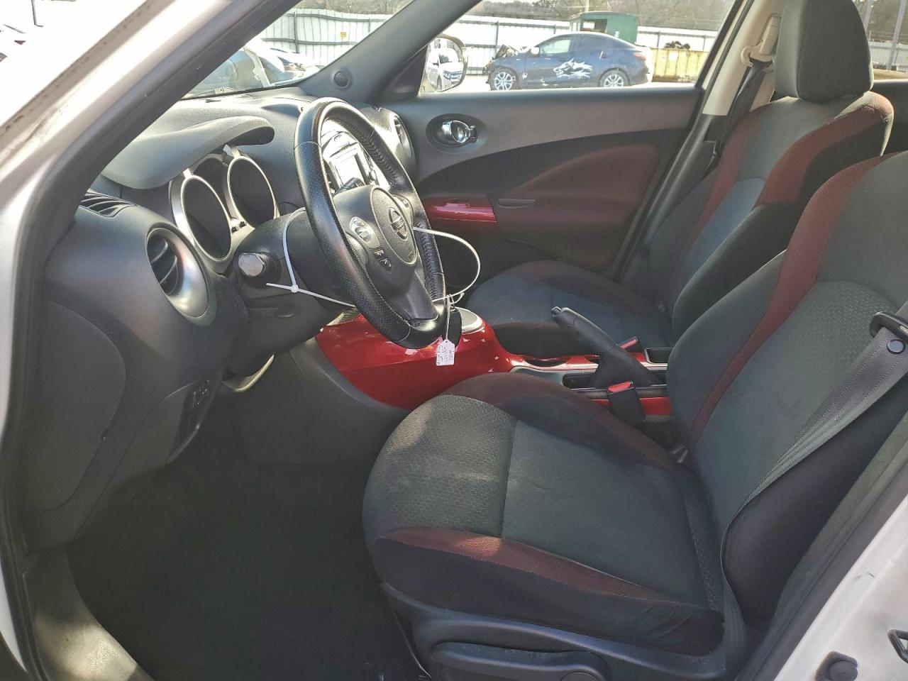 2014 Nissan Juke S VIN: JN8AF5MR9ET357809 Lot: 94521005