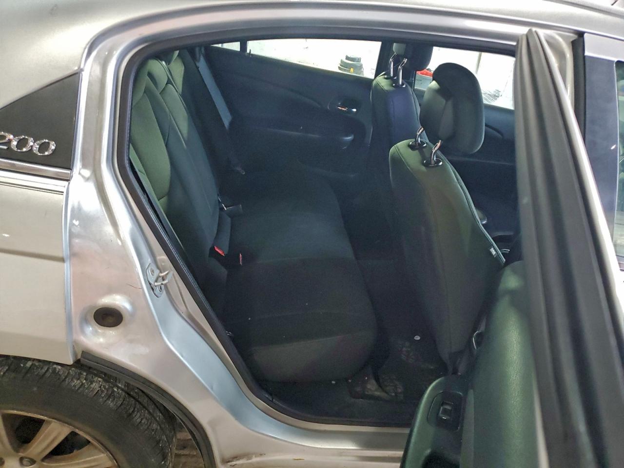 2011 Chrysler 200 Touring VIN: 1C3BC1FB8BN526708 Lot: 93304155