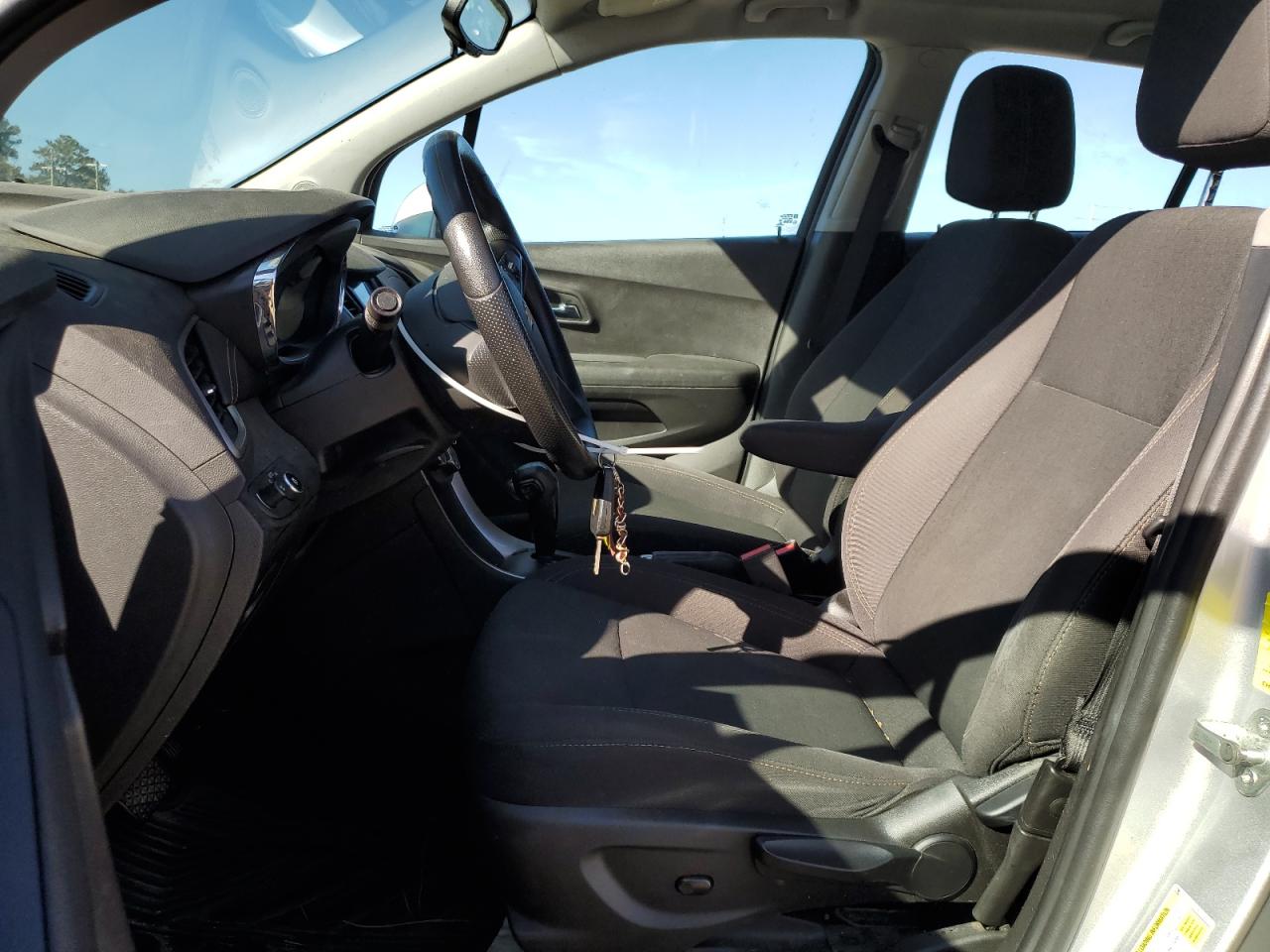 2019 Chevrolet Trax Ls VIN: 3GNCJKSB8KL143781 Lot: 90922065