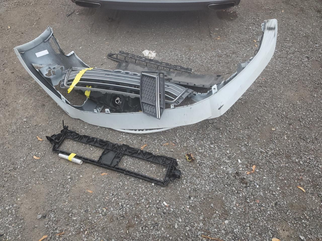 2019 Audi A4 Komfort VIN: WAUANAF42KN009498 Lot: 90817335