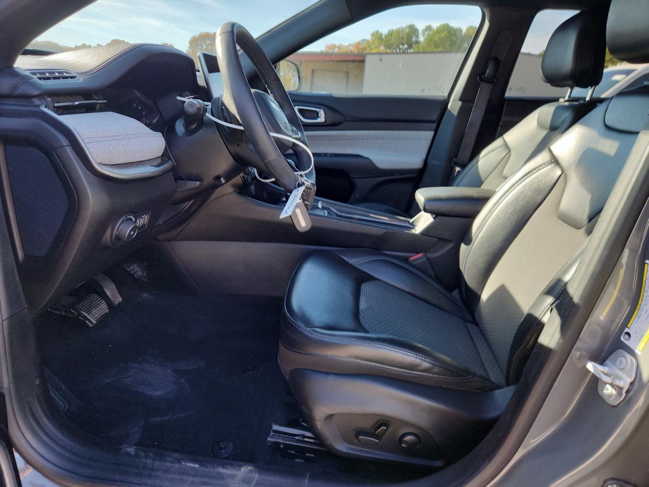 2023 Jeep Compass Latitude VIN: 3C4NJDBN4PT524073 Lot: 91279475