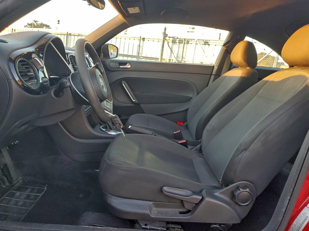 2012 Volkswagen Beetle VIN: 3VWFP7AT3CM616295 Lot: 94724745