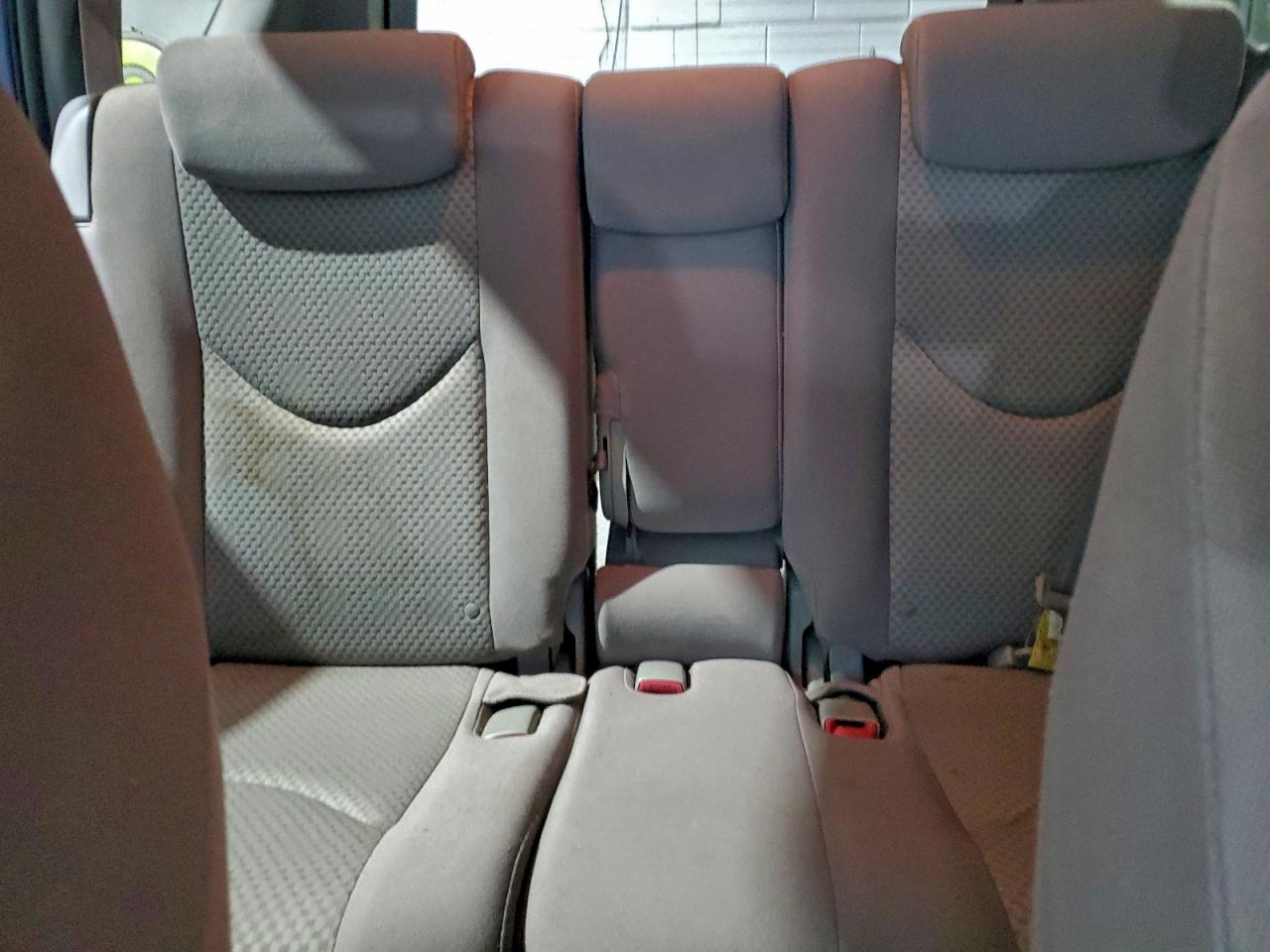 2007 Toyota Rav4 VIN: JTMBD33V975070440 Lot: 93239795