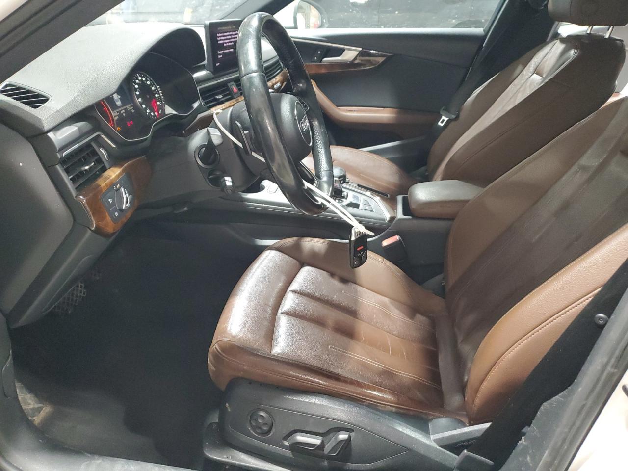 2017 Audi A4 Premium VIN: WAUANAF43HN023225 Lot: 92237255