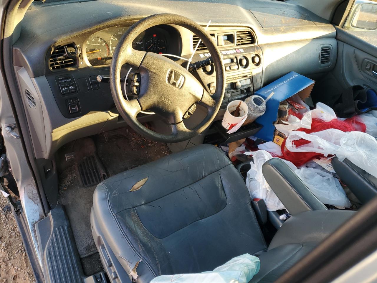 2004 Honda Odyssey Exl VIN: 5FNRL18094B038357 Lot: 91372885