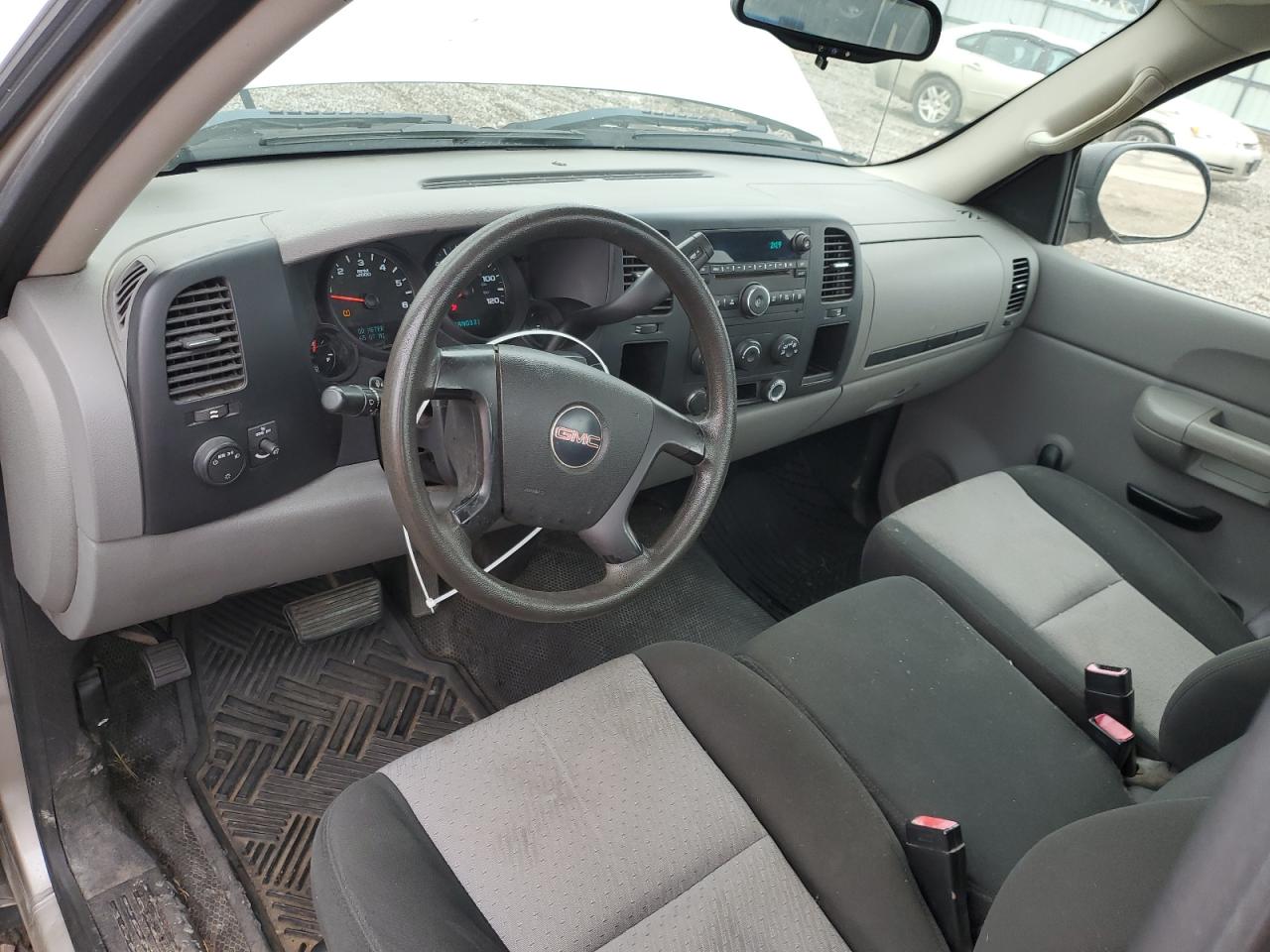 2008 GMC Sierra C1500 VIN: 1GTEC14X18Z308277 Lot: 92680815