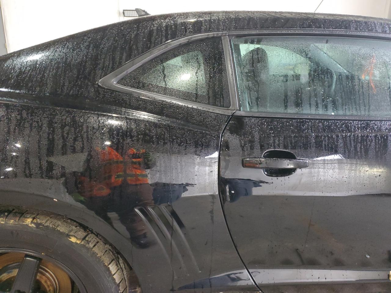 2011 Chevrolet Camaro Ls VIN: 2G1FE1ED4B9190528 Lot: 92392145