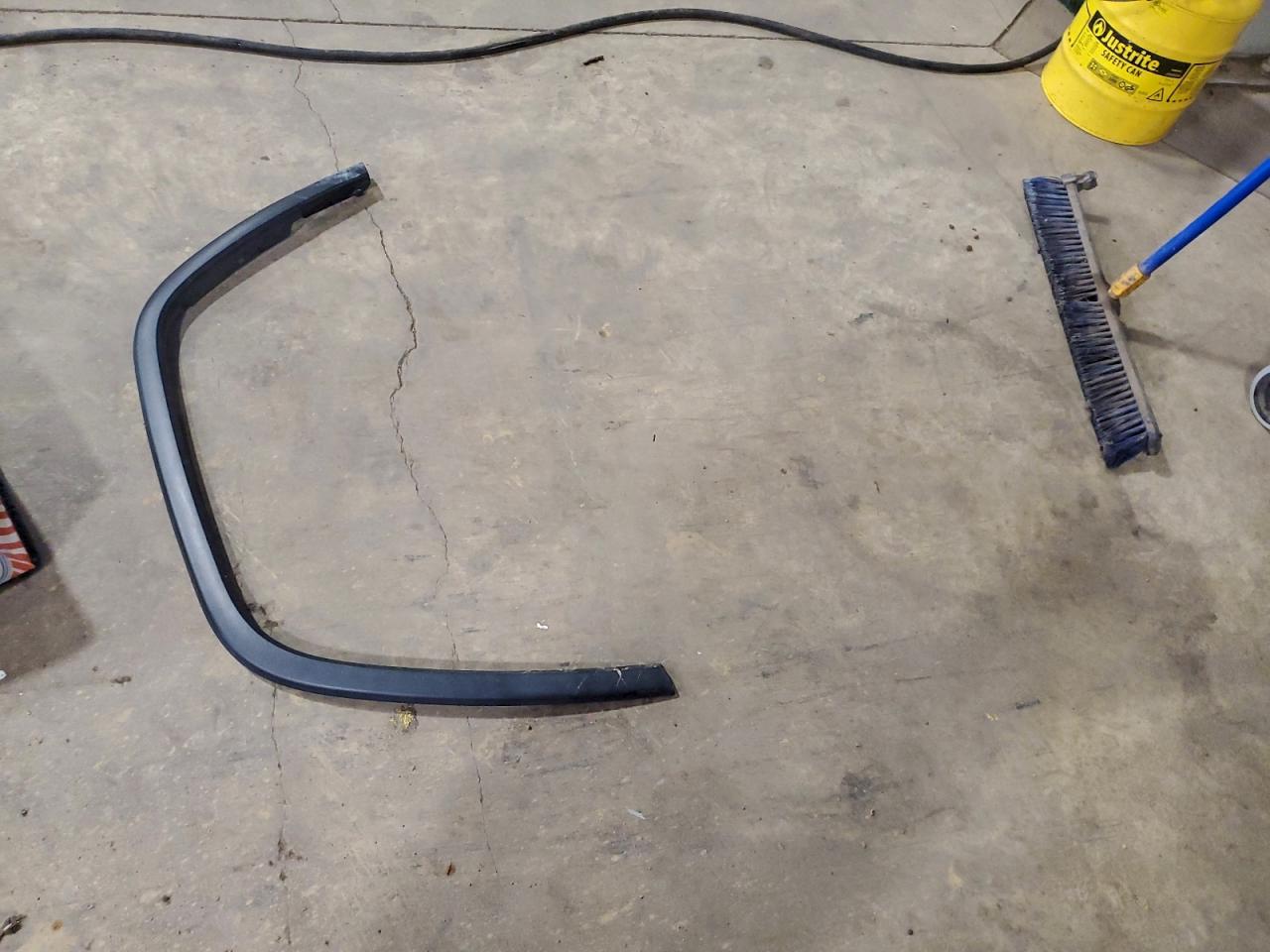 2015 Jeep Grand Cherokee Laredo VIN: 1C4RJFAG4FC112620 Lot: 94386615