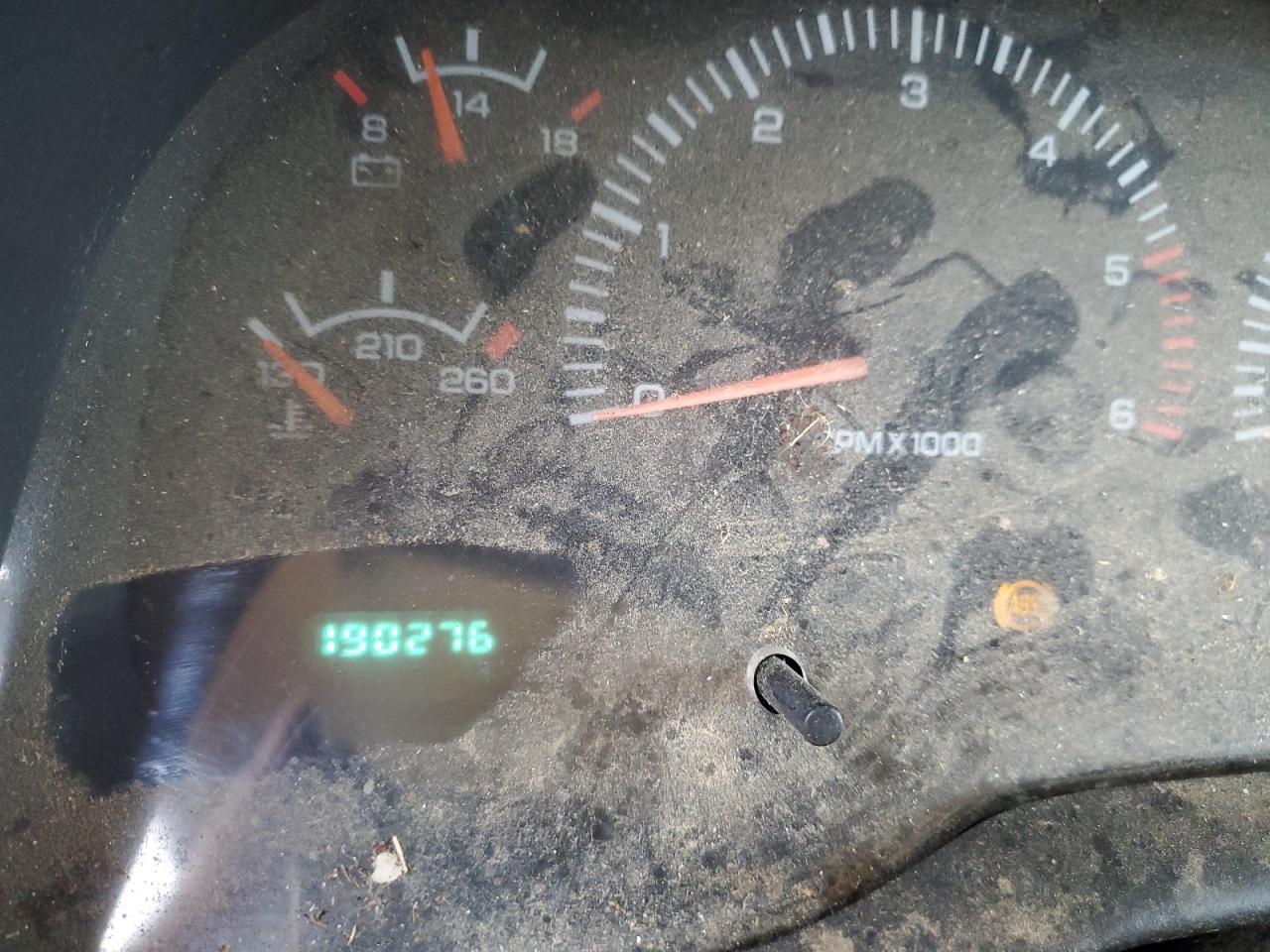 2000 Dodge Ram 1500 VIN: 1B7HC13Z4YJ155196 Lot: 92098435