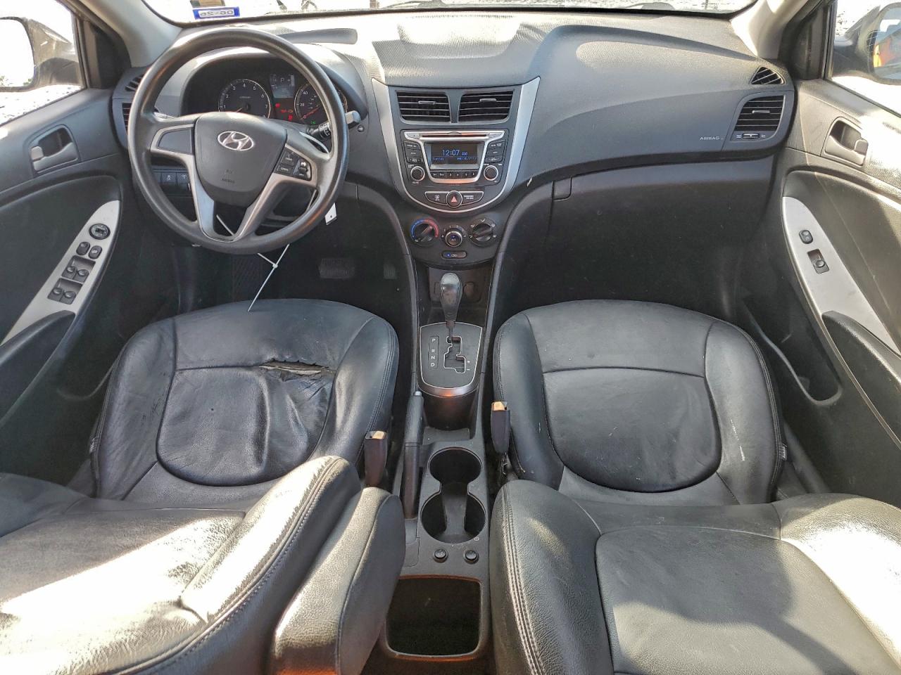 2015 Hyundai Accent Gs VIN: KMHCT5AE4FU220881 Lot: 94608145