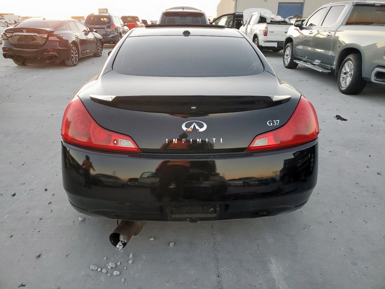 2008 Infiniti G37 Base VIN: JNKCV64E88M117285 Lot: 92251885