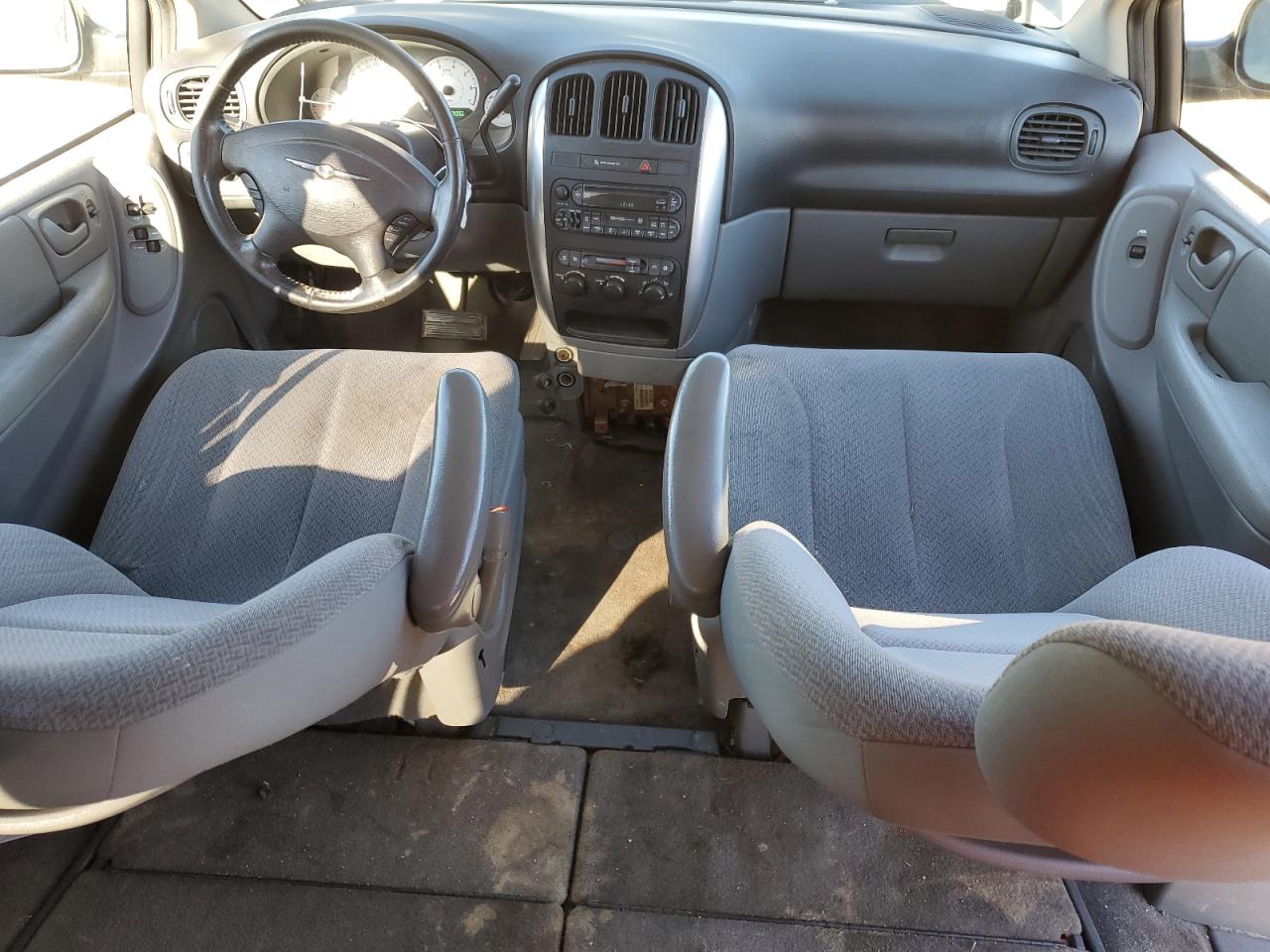 2006 Chrysler Town & Country Touring VIN: 2A4GP54L86R647153 Lot: 91484915