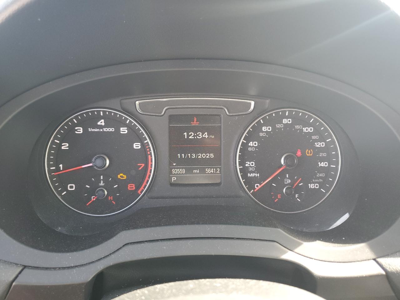 2018 Audi Q3 Premium VIN: WA1BCCFS2JR034815 Lot: 92659045