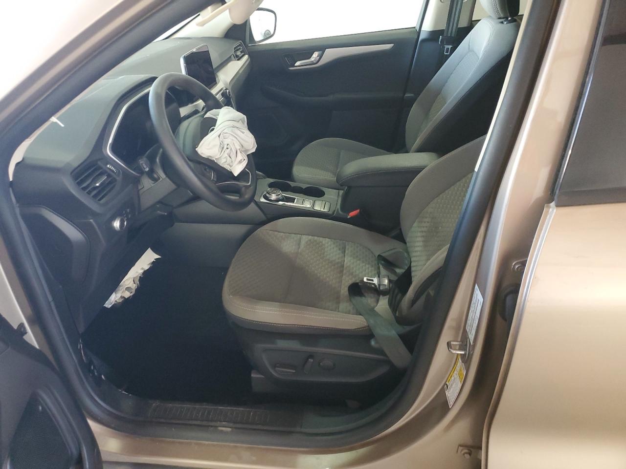 2020 Ford Escape Se VIN: 1FMCU0G66LUA99086 Lot: 92502095