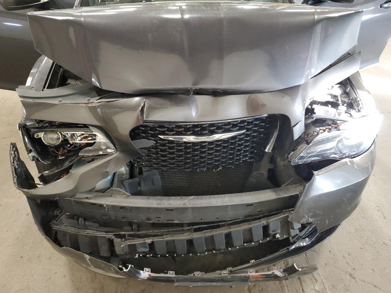 2019 Chrysler 300 S VIN: 2C3CCABGXKH547901 Lot: 90719525