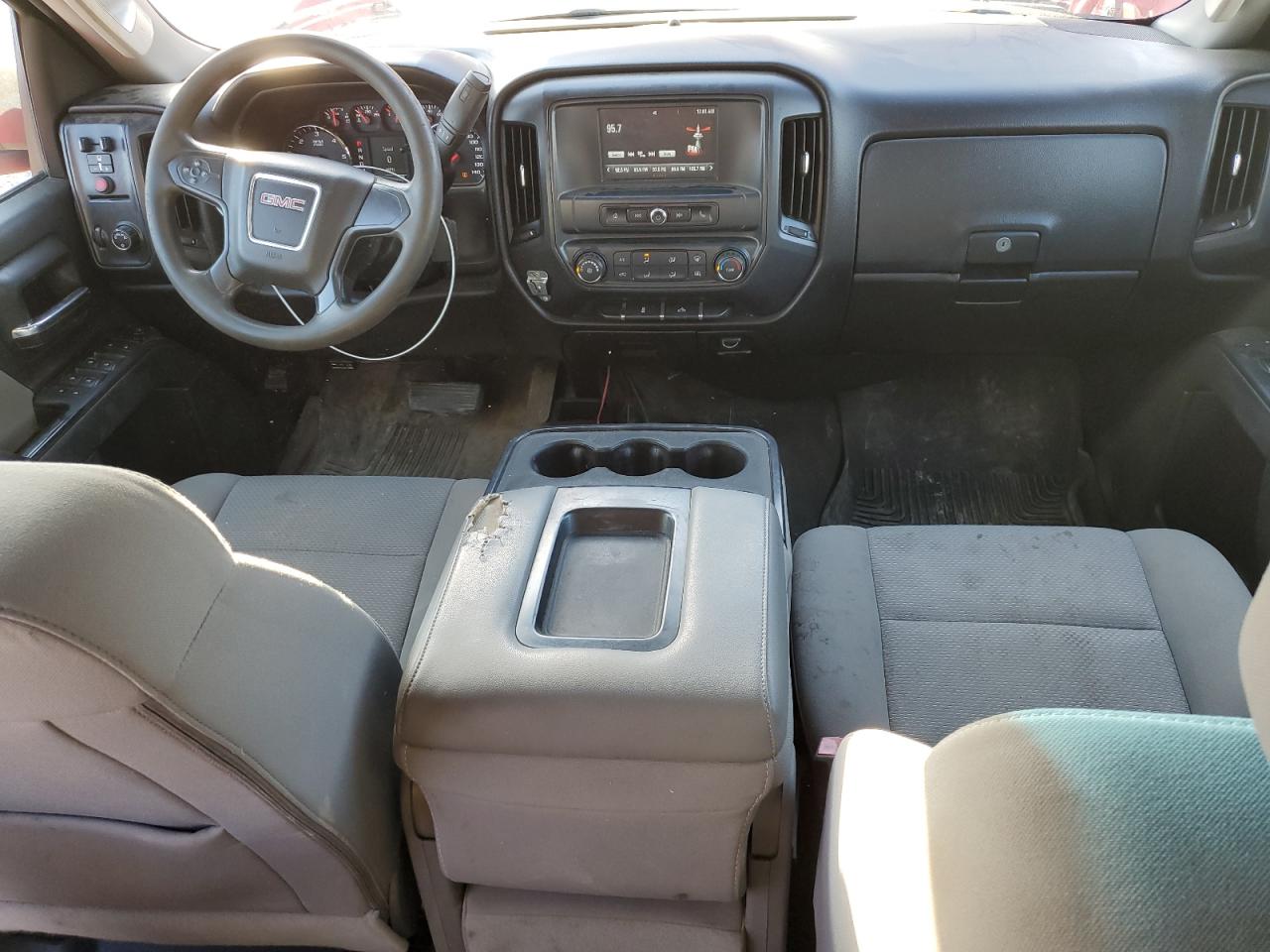 2016 GMC Sierra K2500 Heavy Duty VIN: 1GT12REG9GF303908 Lot: 93075475