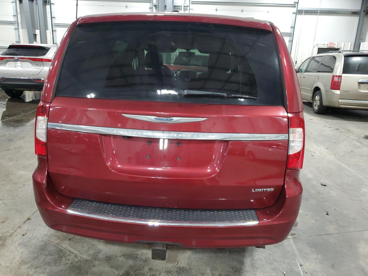 2016 Chrysler Town & Country Limited Platinum VIN: 2C4RC1GG1GR190883 Lot: 92636445