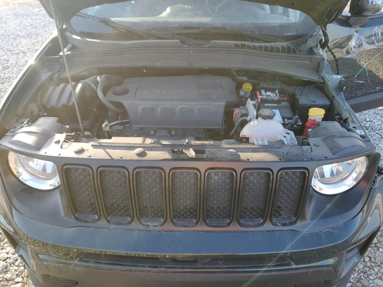 2021 Jeep Renegade Sport VIN: ZACNJDABXMPM54683 Lot: 92934895