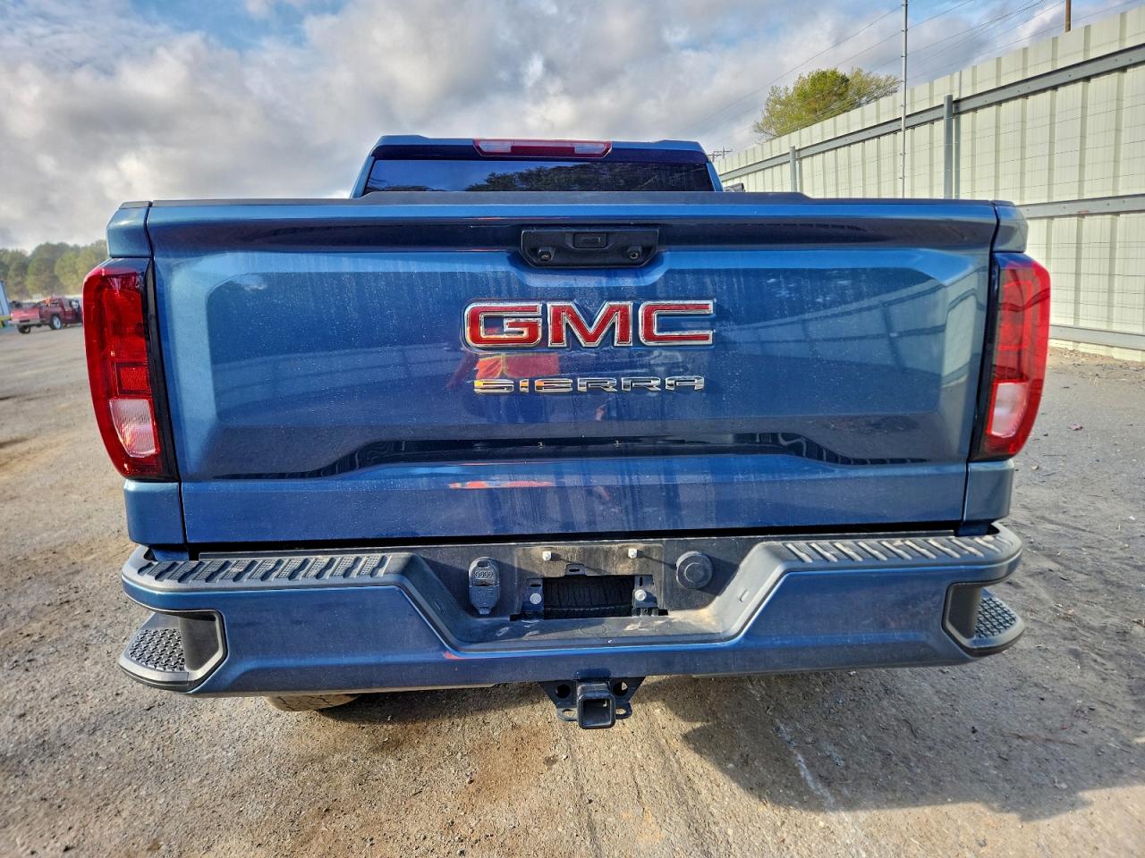 2024 GMC Sierra K1500 VIN: 1GTUUAED6RZ176910 Lot: 93287525