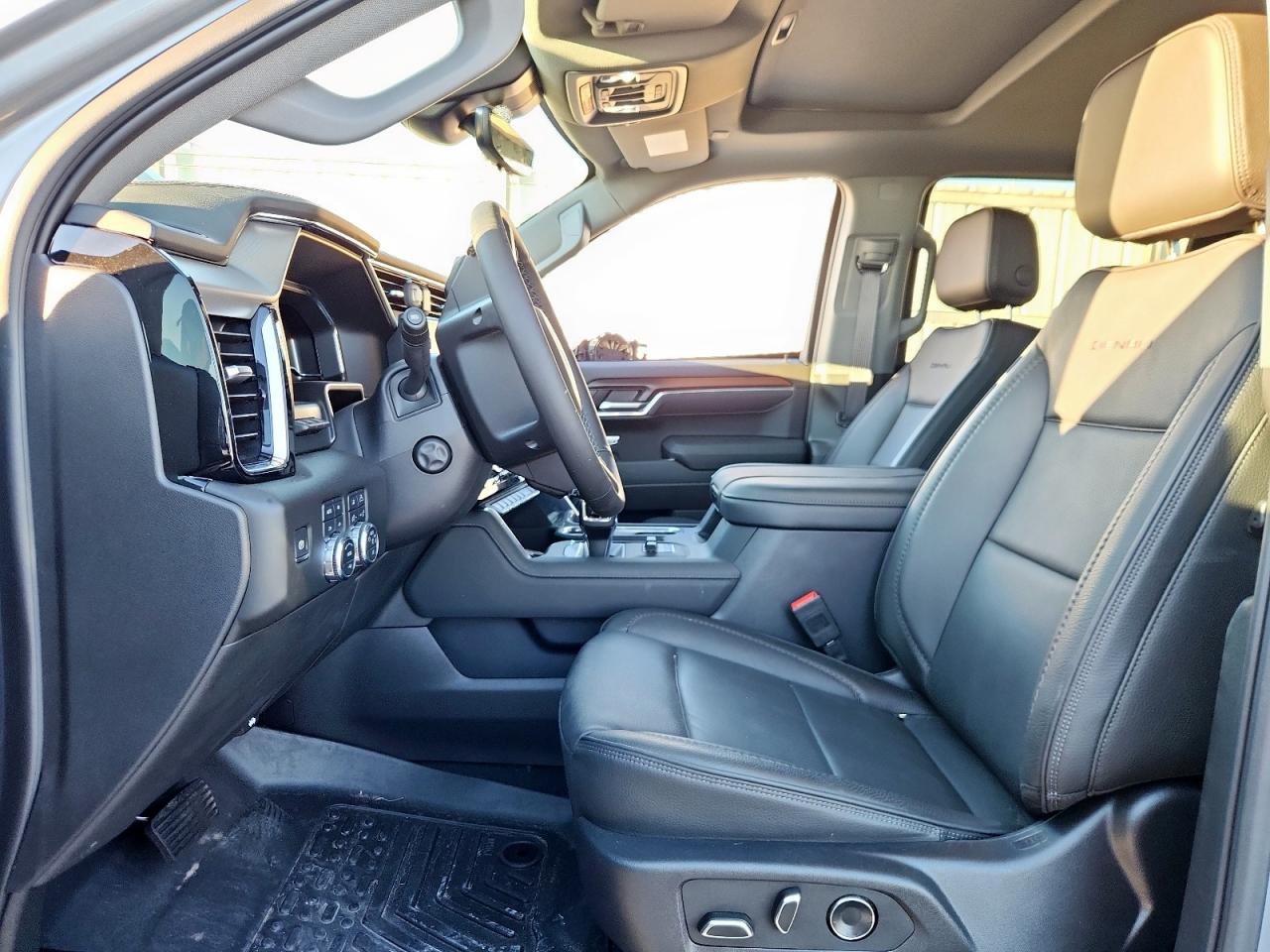 2025 GMC Sierra K1500 Denali VIN: 3GTUUGED3SG188246 Lot: 91122025