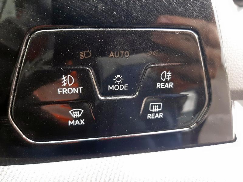 2024 VOLKSWAGEN GOLF