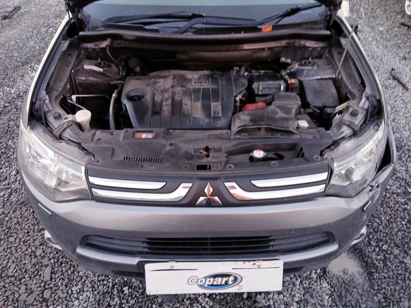 2013 MITSUBISHI OUTLANDER