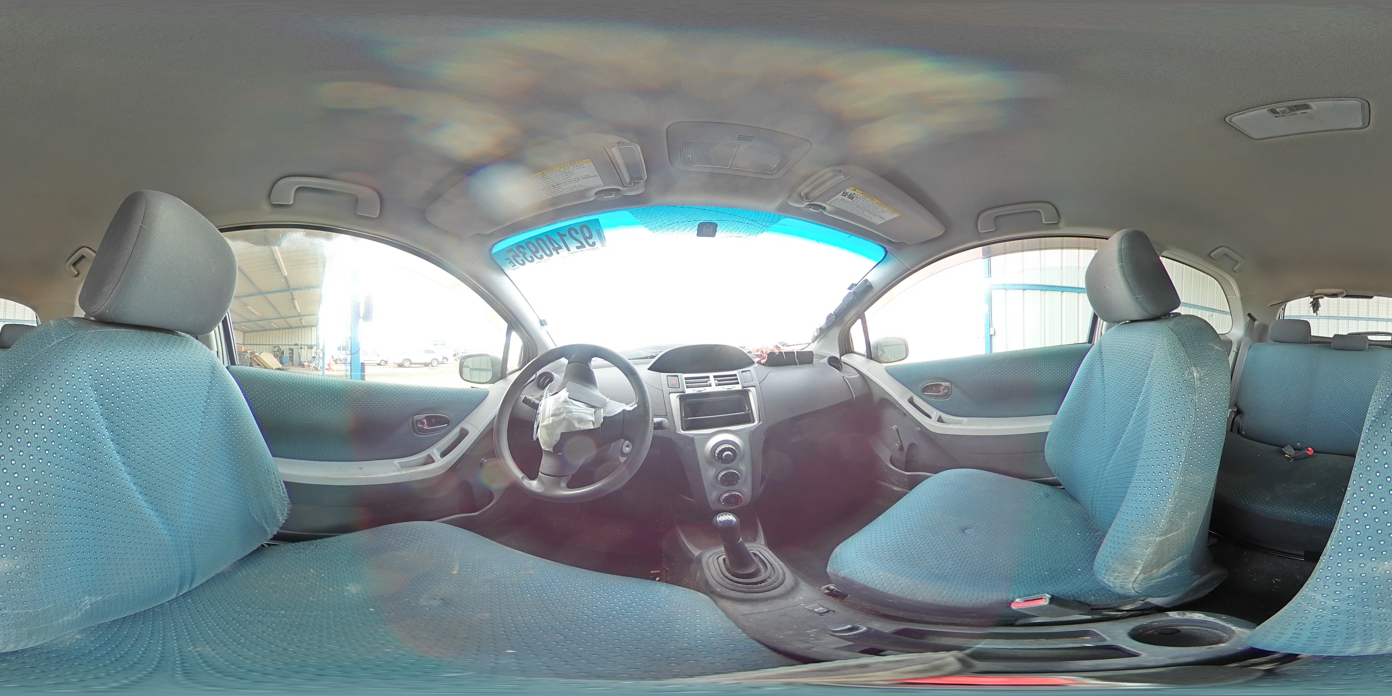 2007 Toyota Yaris VIN: JTDJT923775104196 Lot: 92140935