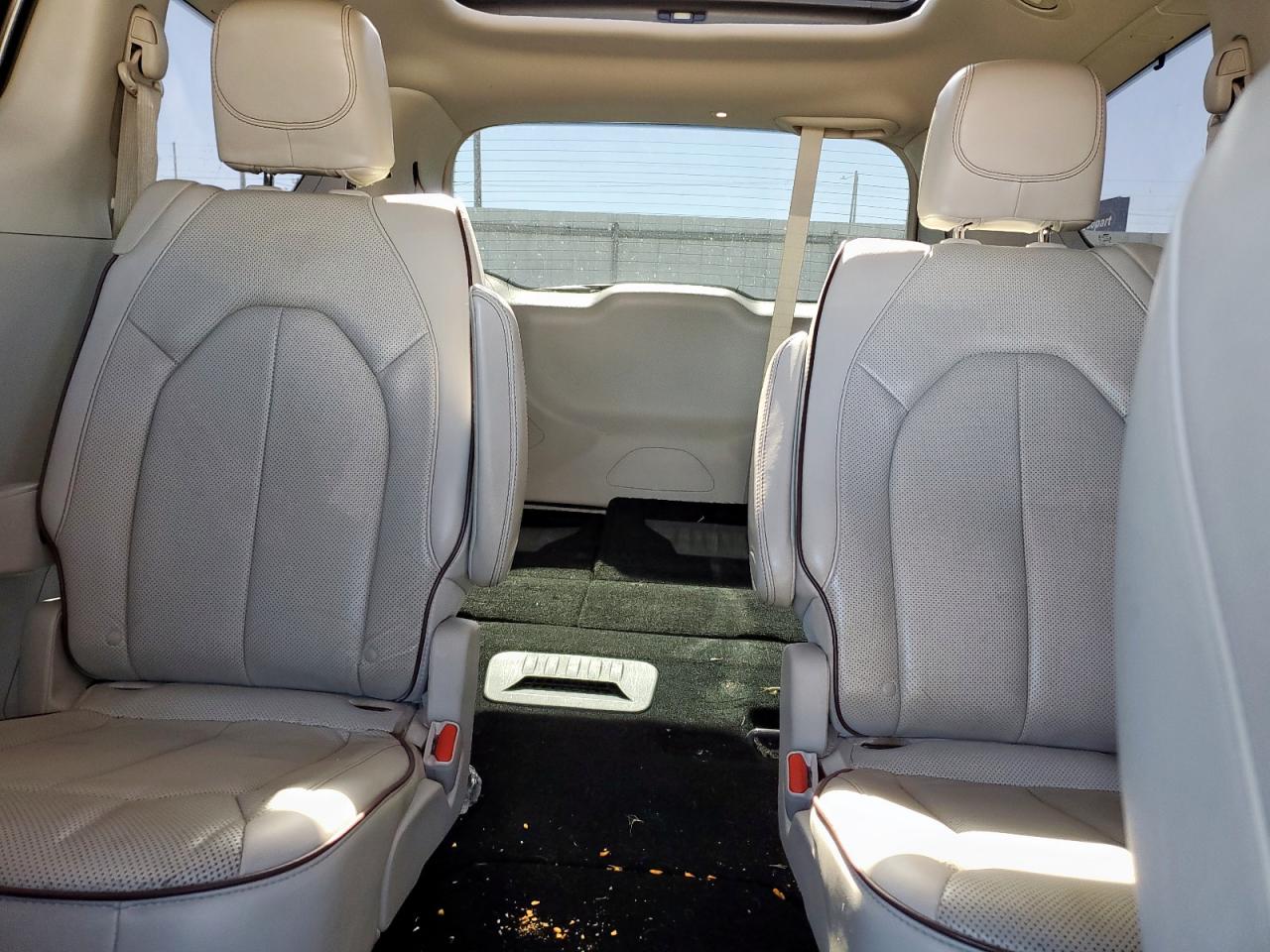 2020 Chrysler Pacifica Limited VIN: 2C4RC1GGXLR143670 Lot: 92304775