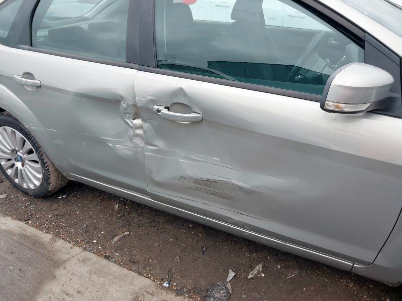 2009 FORD FOCUS 1.6 TITANIUM 5DR AUTO