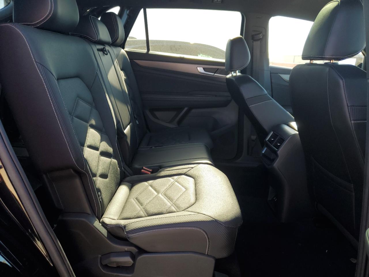 2024 Volkswagen Atlas Cross Sport Se VIN: 1V2KE2CA5RC243677 Lot: 89897485