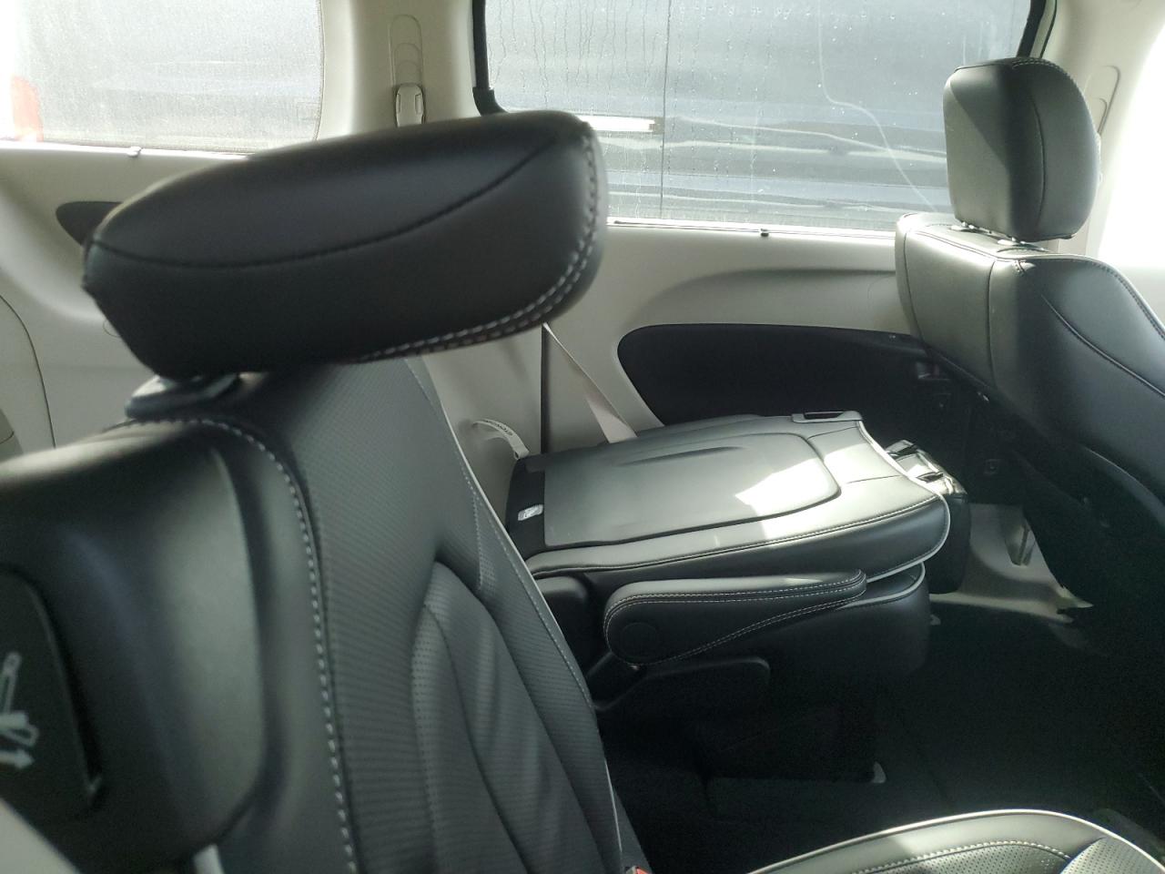 2024 Chrysler Pacifica Limited VIN: 2C4RC1GG4RR105070 Lot: 92654455